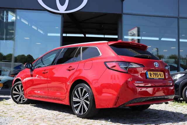 Toyota COROLLA Touring Sports 1.8 Hybrid Dynamic Stoelverwarming