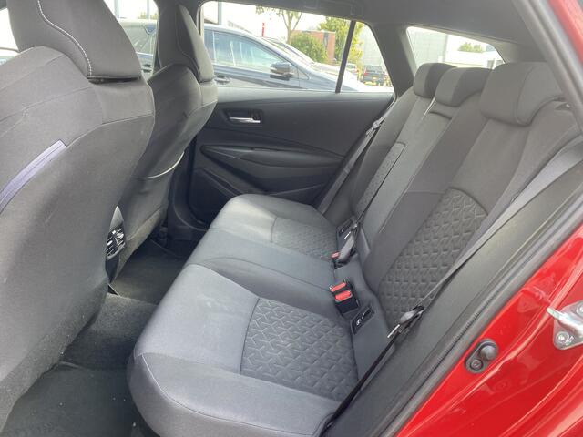 Toyota COROLLA Touring Sports 1.8 Hybrid First Edition NL Auto Dealer Onderhouden Navi Carplay Clima Cruise