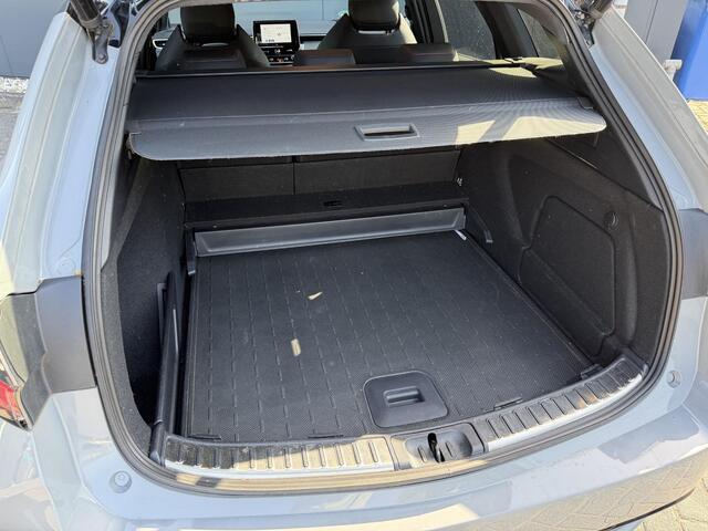 Toyota COROLLA Touring Sports 2.0 Hybrid Executive