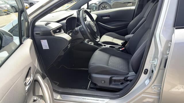 Toyota COROLLA Touring Sports 1.8 Hybrid Comfort