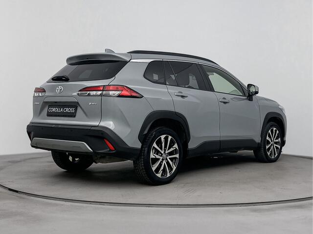 Toyota COROLLA Cross Hybrid 140 Dynamic Plus | Stuur-Stoelverwarming | Parkeersensoren | Apple Carplay / Android Auto |