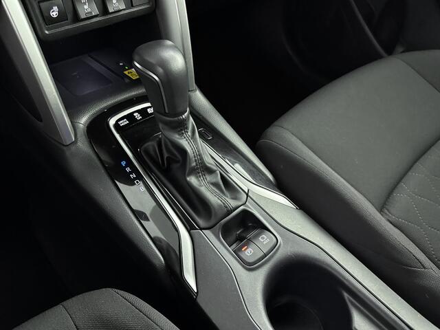 Toyota COROLLA Cross Hybrid 140 Dynamic Plus | Stuur-Stoelverwarming | Parkeersensoren | Apple Carplay / Android Auto |