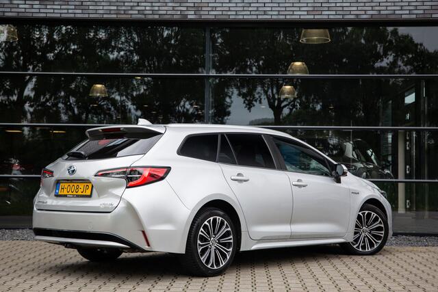 Toyota COROLLA Touring Sports 1.8 Hybrid Business Plus , Adap. cruise, Carplay, Achteruitrijcamera,