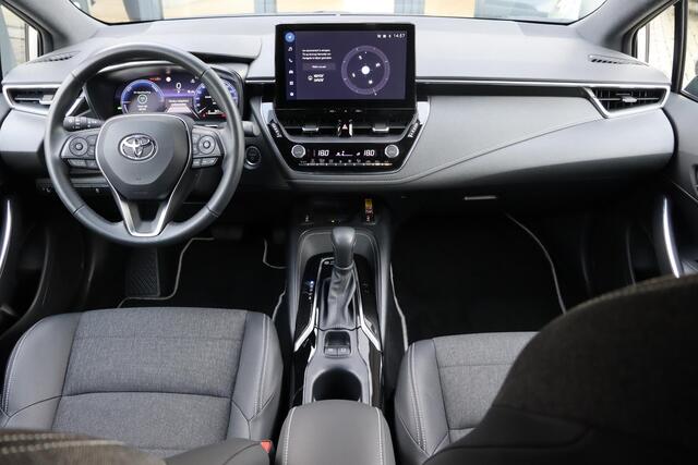 Toyota COROLLA Hybrid 140 Dynamic , Parkeersensoren , Stoelverwarming