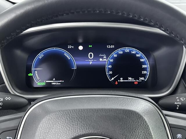 Toyota COROLLA Cross Hybrid 140 Style Automaat | Draadloze Telefoonlader | Achterklep Elektrisch | Navi | 18'' Lichtmetalen Velgen |