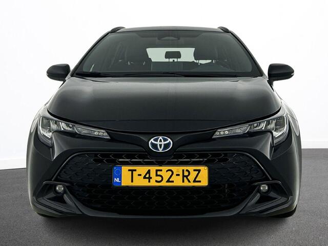 Toyota COROLLA Touring Sports 1.8 Hybrid Automaat Active Navigatie Apple Carplay/Android Auto Camera Parkeersensoren Adaptive Cruise Control Full Led Climate Control Lichtmetalen velgen