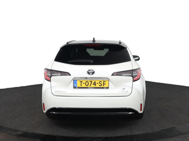 Toyota COROLLA Touring Sports 1.8 Hybrid GR-Sport | Stoel verwarming | Stuurwiel verwarming | Apple carplay & Android |