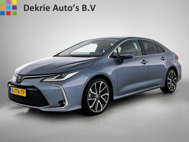 Toyota COROLLA 1.8 Hybrid Executive Sedan / Leder / Navigatie / Xenon / Pdc.V+A / Airco-ecc./ Radio multimedia / Apk 03-2027