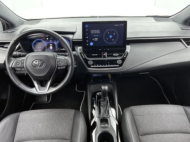 Toyota COROLLA Touring Sports Hybrid 140 Dynamic | Parkeersensoren V+A | Stoelverwarming | Onderweg-naar-dealer