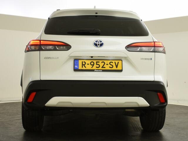 Toyota COROLLA Cross 2.0HP Hybrid First Edition | BSM | PDC V+A | 1/2 leder