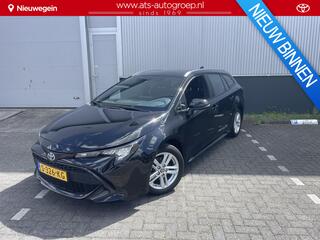 toyota-corolla-touring-sports-1.8-h