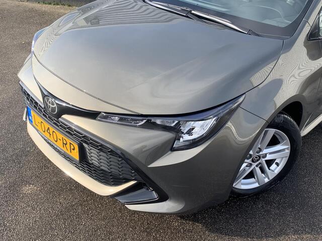 Toyota COROLLA Touring Sports 1.2 Turbo Active Nieuw geleverd, Navigatie, Trekhaak, 1300kg trekgewicht, Apple CarPlay & Android auto, Adaptieve cruise control, Achteruitrijcamera