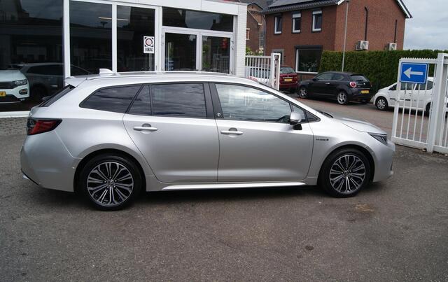 Toyota COROLLA Touring Sports 1.8 Hybrid Executive Navi,Camera,Clima,Cruise,Trekhaak,RIJKLAARPRIJS!!