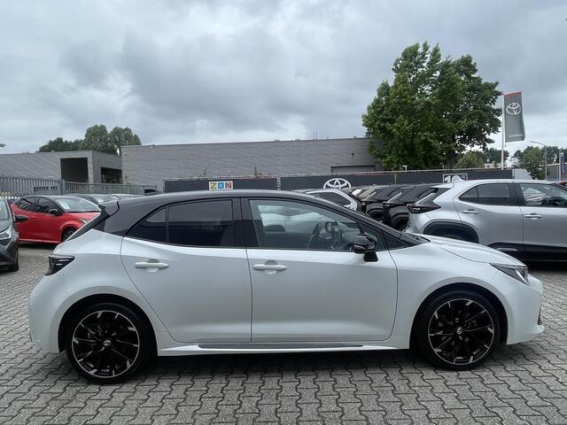 Toyota COROLLA 1.8 Hybrid GR-Sport