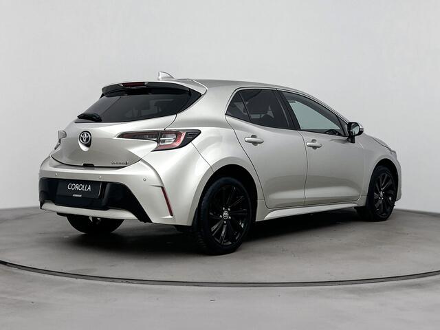 Toyota COROLLA 1.8 Hybrid Dynamic | Parkeersensoren V+A | Stuur-Stoelverwarming | Onderweg-naar-dealer