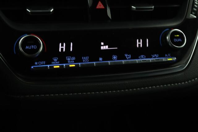 Toyota COROLLA Touring Sports 1.8 Hybrid Active | Adaptive Cruise Control | Achteruitrijcamera | Apple Carplay | Android Auto |