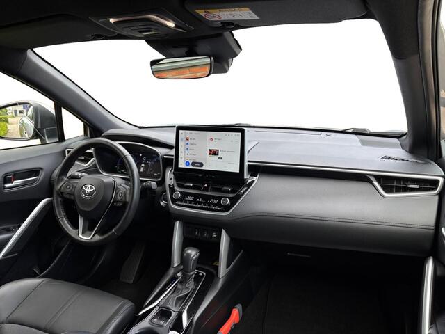 Toyota COROLLA Cross 2.0 HP Hybrid First Edition ? NL Auto ? ACC ? Camera