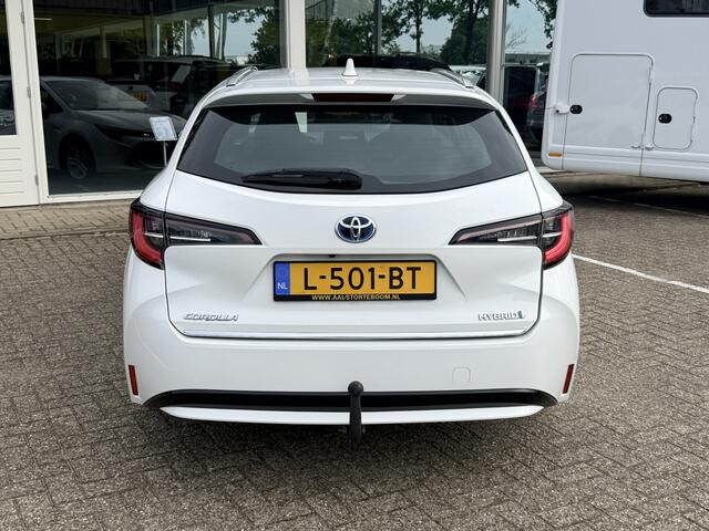 Toyota COROLLA Touring Sports 1.8 Hybrid Business | Trekhaak | LED | Adapt. Cruise | Camera | Apple/Android | Navi