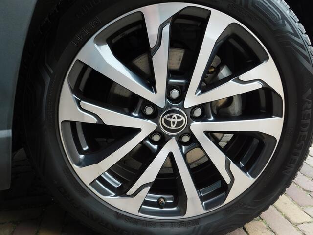 Toyota COROLLA Cross Hybrid 140 Style | Trekhaak