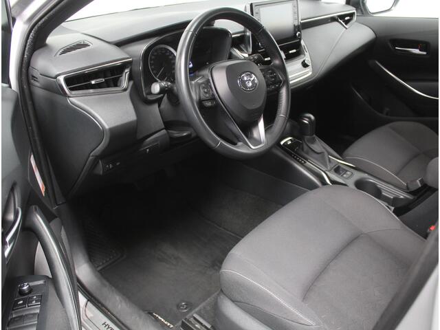 Toyota COROLLA 1.8 Hybrid Business CARPLAY | CAMERA | CLIMATE | LMV16 | LED | DAB | ADAPCRUISE | ZWHEMEL