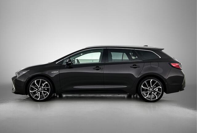 Toyota COROLLA Touring Sports 2.0 Hybrid Premium | Schuif/kantel dak | JBL | Head-Up Display | dodehoek detectie | Stoel+stuurverwarming | Parkeersensoren voor+achter met assistent | Elektrische achterklep |
