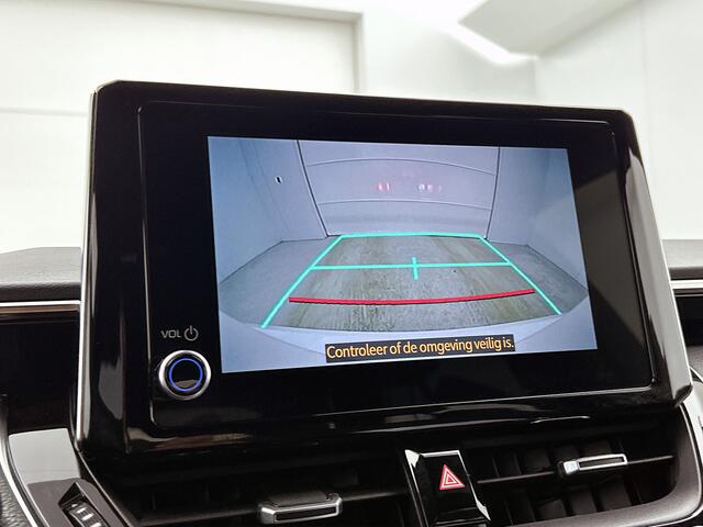 Toyota COROLLA 1.8 Hybrid Style | BTW voertuig | Dodehoek detectie | Stoel+stuurverwarming | Parkeersensoren voor+achter | Apple CarPlay/Android auto | Cruise Control Adaptive |