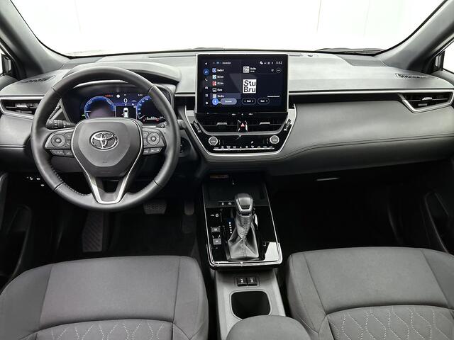 Toyota COROLLA Cross Hybrid 180 Dynamic | BTW voertuig | facelift model |Stoel+stuurverwarming | dodehoek detectie | Parkeersensoren voor+achter | Elektrische achterklep |