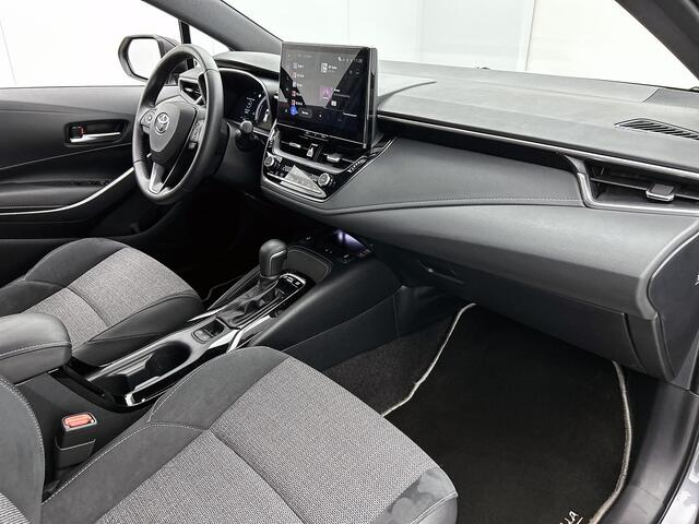 Toyota COROLLA Touring Sports Hybrid 140 Dynamic | Navigatie | PDC |