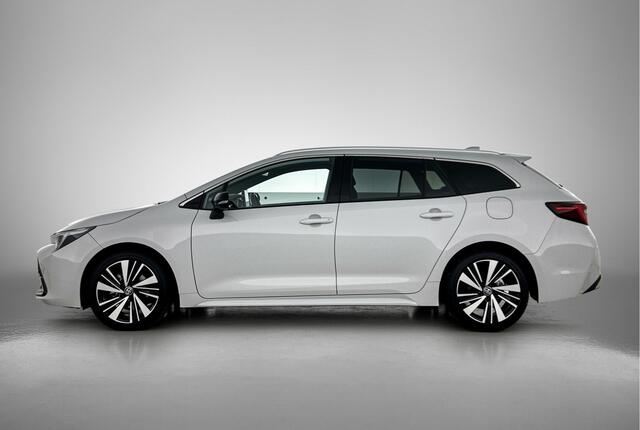 Toyota COROLLA Touring Sports Hybrid 140 Dynamic | Navigatie | PDC |