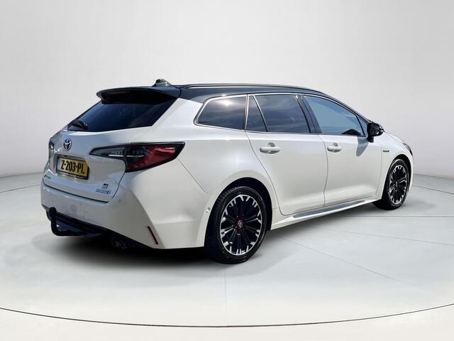 Toyota COROLLA Touring Sports 2.0 Hybrid GR-Sport | Trekhaak | Carplay | Stoelverwarming | Inparkeerhulp | Sportstoelen |