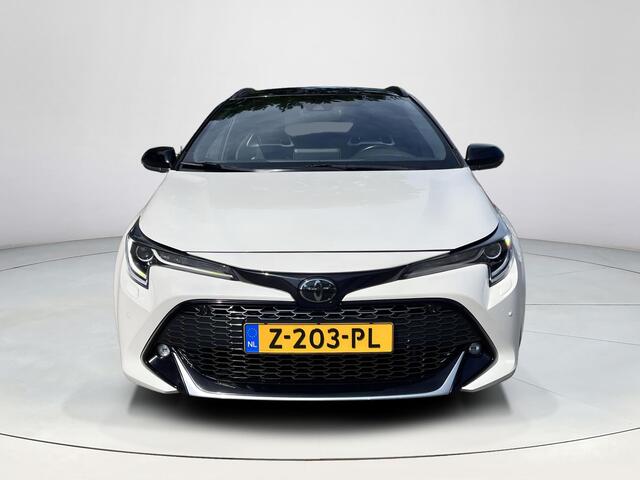 Toyota COROLLA Touring Sports 2.0 Hybrid GR-Sport | Trekhaak | Carplay | Stoelverwarming | Inparkeerhulp | Sportstoelen |