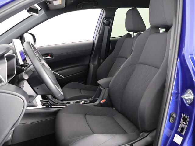 Toyota COROLLA Cross HYBRID 140 BUSINESS INTRO GARANTIE 11-2034! BSM . PDC V+A. DIGITAAL DASHBOARD