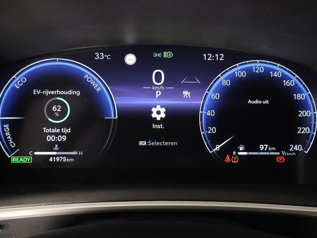 Toyota COROLLA Cross HYBRID 140 BUSINESS INTRO GARANTIE 11-2034! BSM . PDC V+A. DIGITAAL DASHBOARD