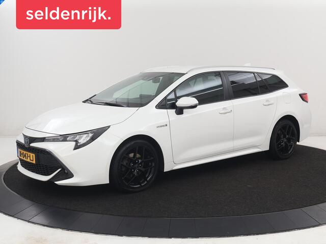 Toyota COROLLA 2.0 Hybrid First Edition | Stoel & stuurverwarming | Navigatie | Carplay | Adaptive cruise | Full LED | Camera | Climate control | Bluetooth
