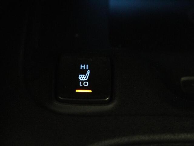 Toyota COROLLA 2.0 Hybrid Business Sport Intro Adaptive cruise | Achteruitrij camera | Head Up | Navigatie | Carplay | Bluetooth | JBL Sound | Climate control |