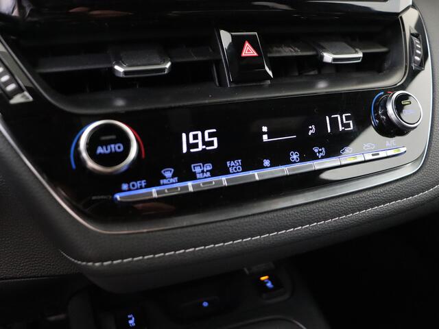 Toyota COROLLA 1.8 Hybrid HB GR Sport | BTW voertuig | Stoelverwarming | Navigatie | Apple CarPlay/Android Auto | Cruise Control Adaptive | Achteruitrijcamera | Draadloze telefoonlader | Full LED koplampen |