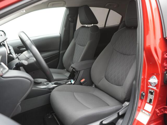 Toyota COROLLA 1.8 Hybrid Dynamic | Afneembare Trekhaak