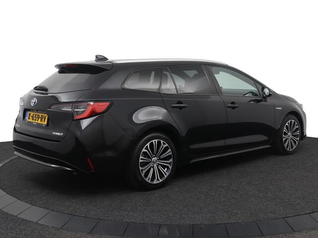 Toyota COROLLA Touring Sports 1.8 Hybrid Dynamic | Stoelverwarming | Parkeercamera | Apple carplay - Android auto |