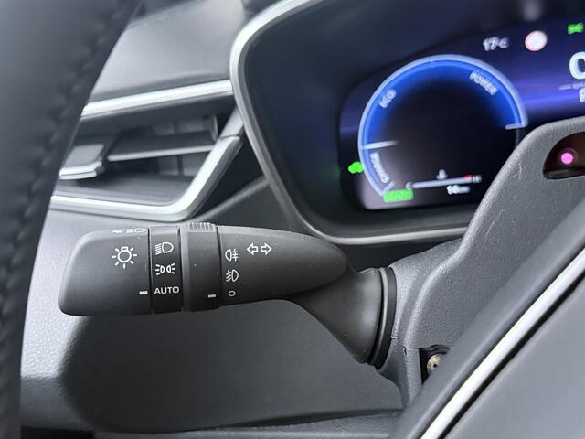 Toyota COROLLA Touring Sports Hybrid 140 Dynamic | Navigatie | PDC | ¤5000 korting