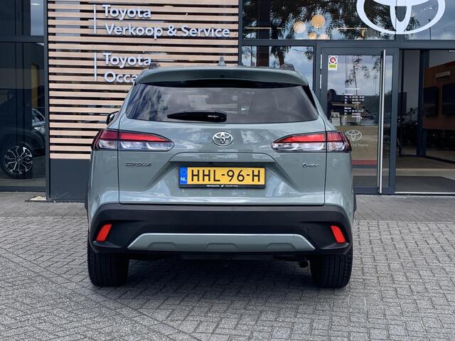 Toyota COROLLA Cross Hybrid 200 Executive | Rijklaar | Panoramadak | Stoel/-Stuurwielverwarming |