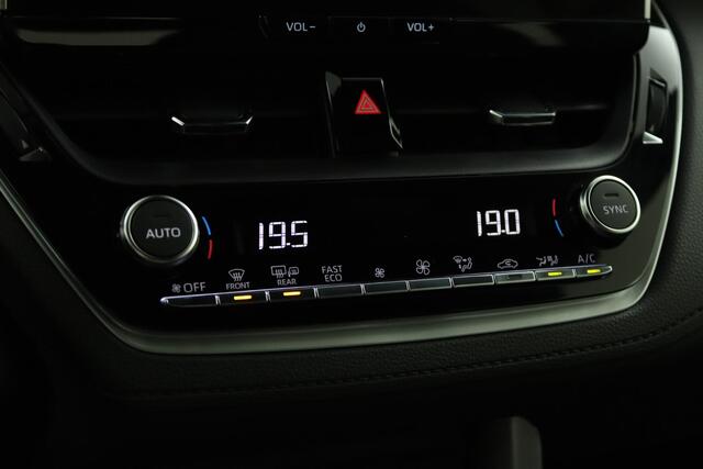 Toyota COROLLA Cross Hybrid 140 Active | Trekhaak | Apple Carplay / Android Auto | Adaptieve Cruise Control | 10 Jaar Garantie! |