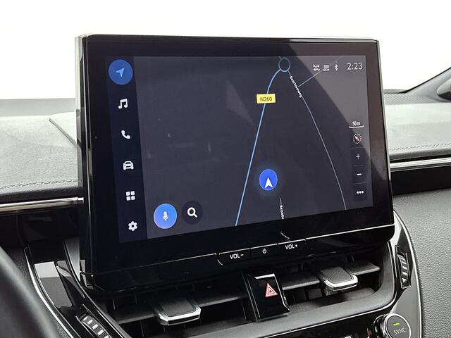 Toyota COROLLA Hybrid 140 Executive | Dealer onderhouden | 1e eigenaar | JBL | Head-Up Display | Dodehoek detectie | FULL LED verlichting Adaptive | Parkeersensoren voor+achter | Stoelverwarming | Draadloze telefoonlader |