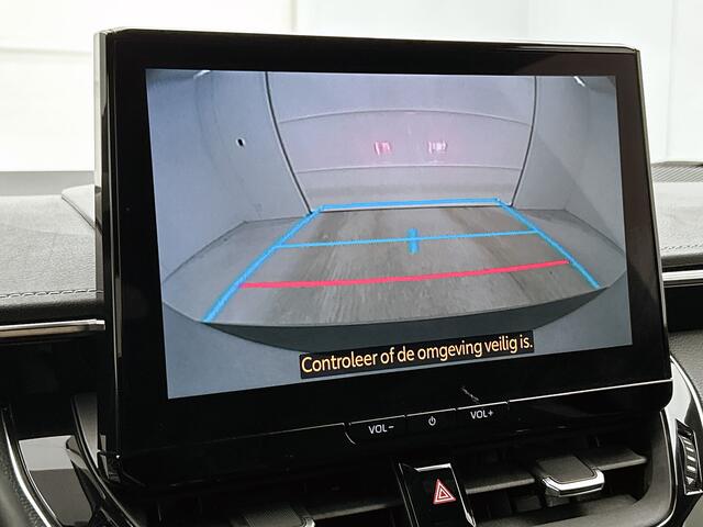 Toyota COROLLA Hybrid 140 Executive | Dealer onderhouden | 1e eigenaar | JBL | Head-Up Display | Dodehoek detectie | FULL LED verlichting Adaptive | Parkeersensoren voor+achter | Stoelverwarming | Draadloze telefoonlader |