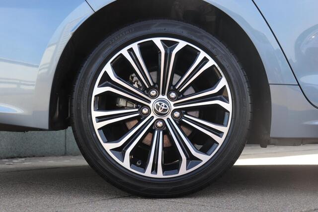 Toyota COROLLA 1.8 Hybrid Dynamic, 1e Eigenaar, Draadloos laden, Stoelverwarming, Camera!