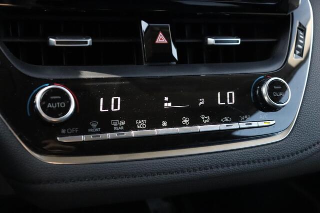 Toyota COROLLA 1.8 Hybrid Dynamic, 1e Eigenaar, Draadloos laden, Stoelverwarming, Camera!