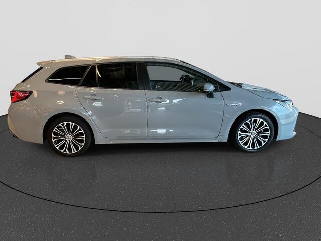 Toyota COROLLA Touring Sports 2.0 Hybrid Dynamic | Rijklaar |