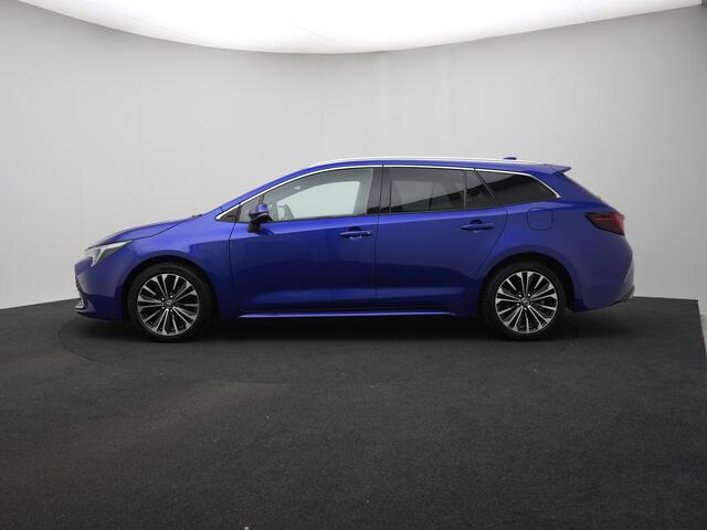 Toyota COROLLA Touring Sports 1.8 Hybrid First Edition | Elek. Kofferklep | Parkeersensoren | Half lederen bekleding |