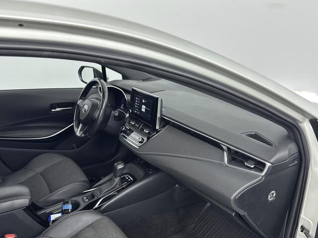 Toyota COROLLA 1.8 Hybrid Dynamic | Parkeersensoren | Stuur-Stoelverwarming | Apple Carplay-Android Auto |