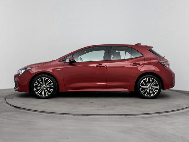Toyota COROLLA 1.8 Hybrid First Edition | Dealer onderhouden | Navigatie | Apple CarPlay/Android Auto | Climate Control | Cruise Control Adaptive | Achteruitrijcamera | LED verlichting |