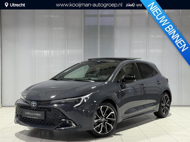 Toyota COROLLA Hybrid 180 Executive | VOORRAAD | ¤4.100 VOORDEEL | PANORAMA-DAK | PDC V+A | BSM | ACC | STOEL + STUUR VERWARMING